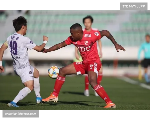 青岛西海岸与釜山FC达成战略合作 每年互派U18球员交换培训 青岛西海岸与釜山FC达成战略合作 每年互派U18球员交换培训